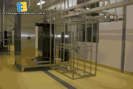 Line for processes of preparation of meats and vegetables