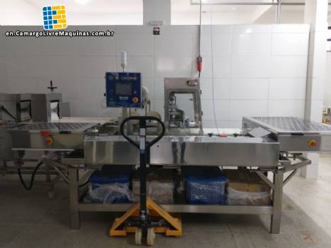 Toshiro Automatic Rectangular Dough Cutter