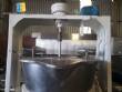 Stainless steel jacketed pot with internal steam system