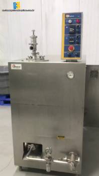 Continuous producer for Tropical a�a� ice cream 600 liters