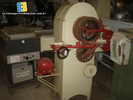 Rotary hard candy machine