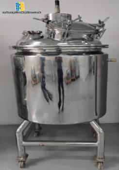 Stainless steel reactor tank with agitator, 200 L