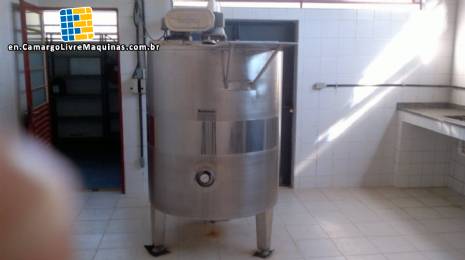 Stainless steel tank for 1000 L