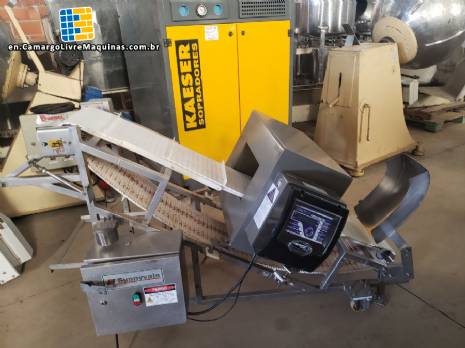 Fortress Inclined Metal Detector