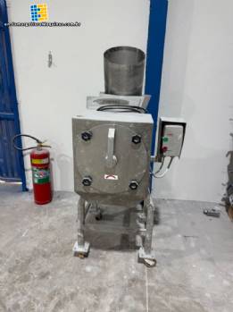 Max Machine CRV-500 Tapioca Sifter, Refiner, and Crusher