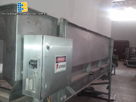 Storage tank with stainless steel mat