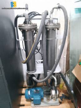 High-flow filter pump for filtration and pumping of liquids.