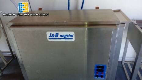 Machine for producing popsicle JB Negrini
