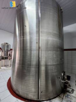 40,000 liter stainless steel tank