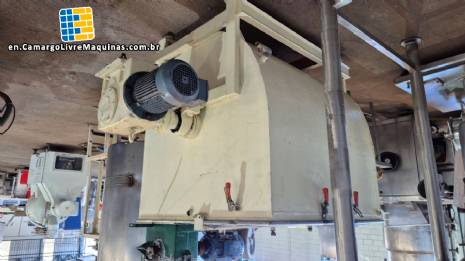 Chocolate, coating, and paste refining unit, 300 kg/cycle, with mill ladle and jacketed tank.