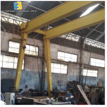 Gantry crane for 20 tons