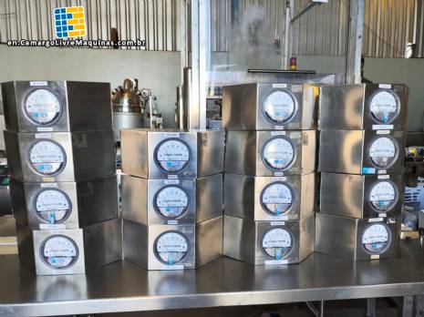 Dwyer Instruments Magnehelic Analog Differential Pressure Gauge