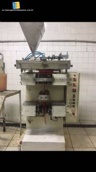 Packing and filling machine for sachets