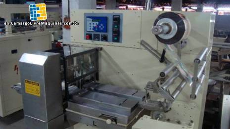 Flowpack packaging machine