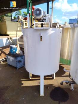 Sollich 650 litre carbon steel mixing tank