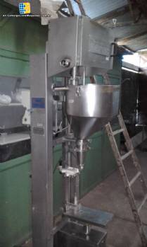 Filling liquid to the gravity Serac