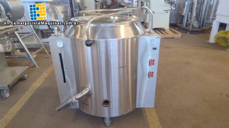 Gas boiler with a capacity of 100 liters A�os Macom