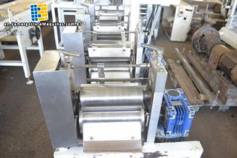 Cylinder for finishing pastry and lasagna doughs