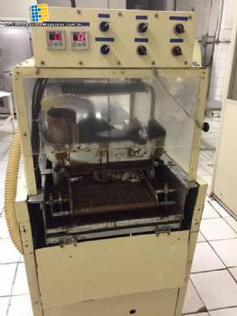 Chocolate enrobing machine for 300 mm Kreuter