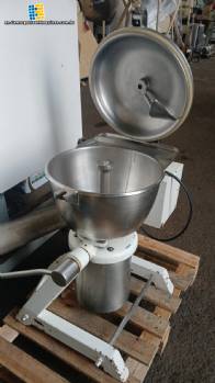 Geiger 12 liter stainless steel food processor