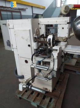 Double twist wrapper for candies