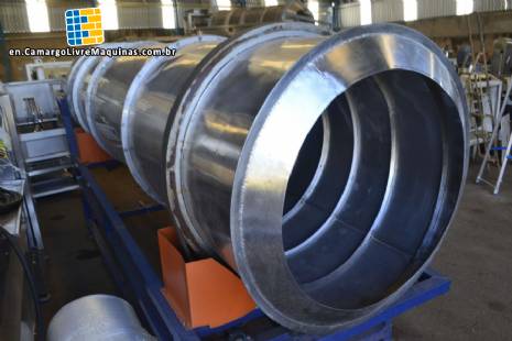 Rotary grain cooler