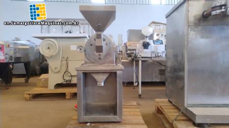 Universal stainless steel mill 30 kg / hour