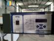 Automatic labeling machine for flat products