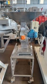 AGMAC 50 kg/h shredder processor AGMAC 50 kg/h shredder processor