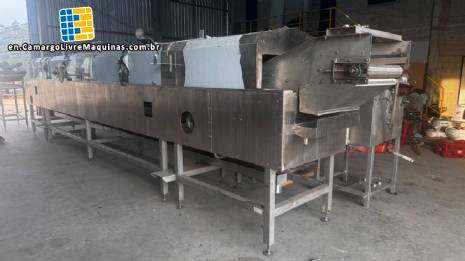 Continuous stainless steel production line for potato chips and shoestring fries, MCI 400 to 500 kg per hour. Continuous stainless steel production line for potato chips and shoestring fries, MCI 400 to 500 kg per hour.