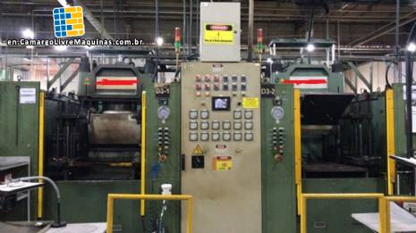 Double press for vulcanizing technical rubber parts TUNG YU 250 tons Double press for vulcanizing technical rubber parts TUNG YU 250 tons