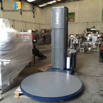 Film wrapping machine Lantech Film wrapping machine Lantech